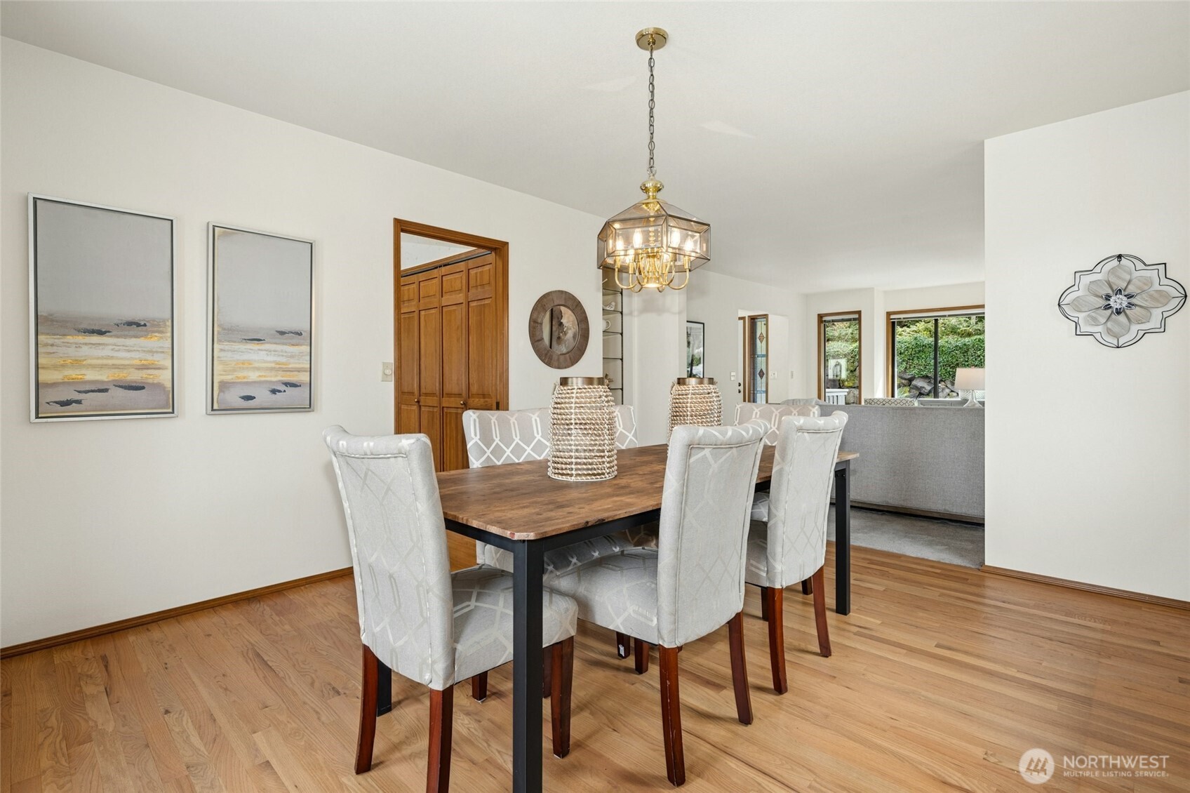 2420 Squak Mountain Loop SW