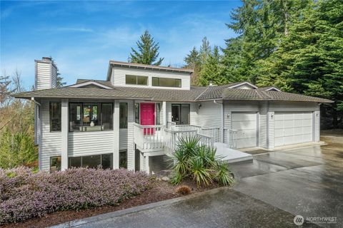 2420 Squak Mountain Loop SW Issaquah WA 98027