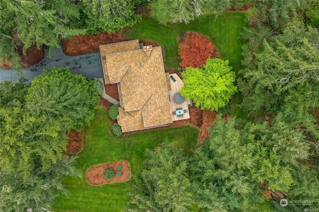 Photo of 19830 SE 296th Street, Kent, WA 98042 (MLS # 2041064)