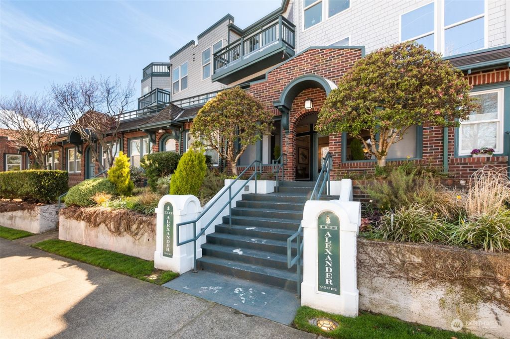 Photo of 2920 Alki Avenue SW #205, Seattle, WA 98116 (MLS # 2054791)