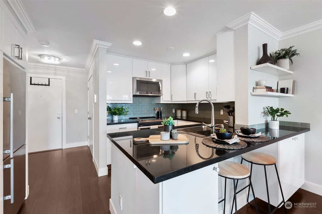 Photo of 2920 Alki Avenue SW #205, Seattle, WA 98116 (MLS # 2054791)