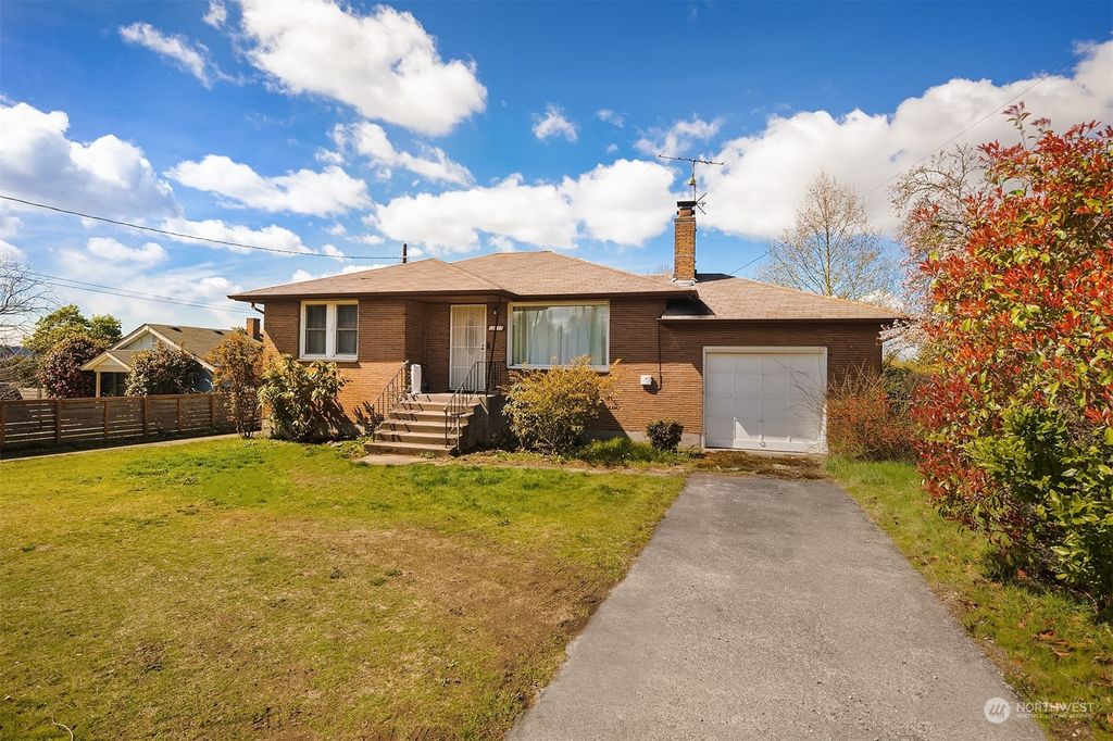 Photo of 12217 Beacon Avenue S, Seattle, WA 98178 (MLS # 2055830)