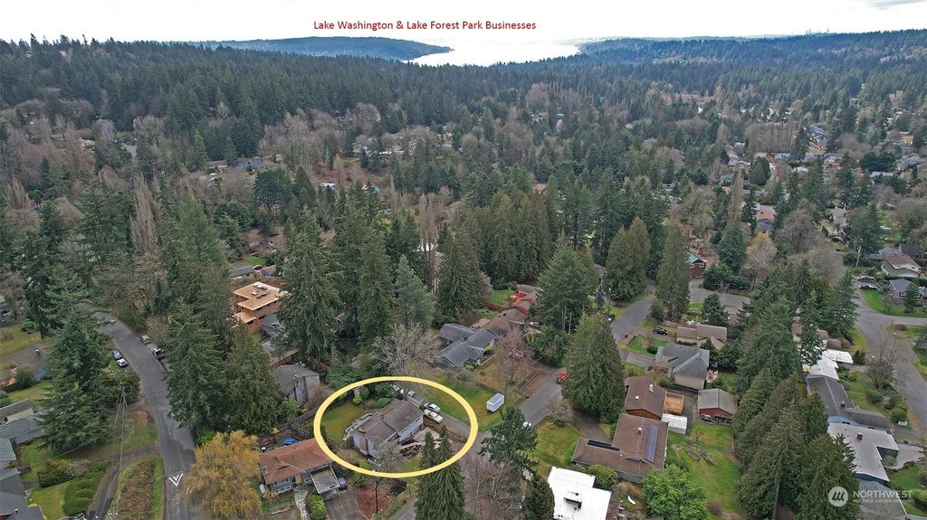 Photo of 20046 33rd Avenue NE, Lake Forest Park, WA 98155 (MLS # 2044152)