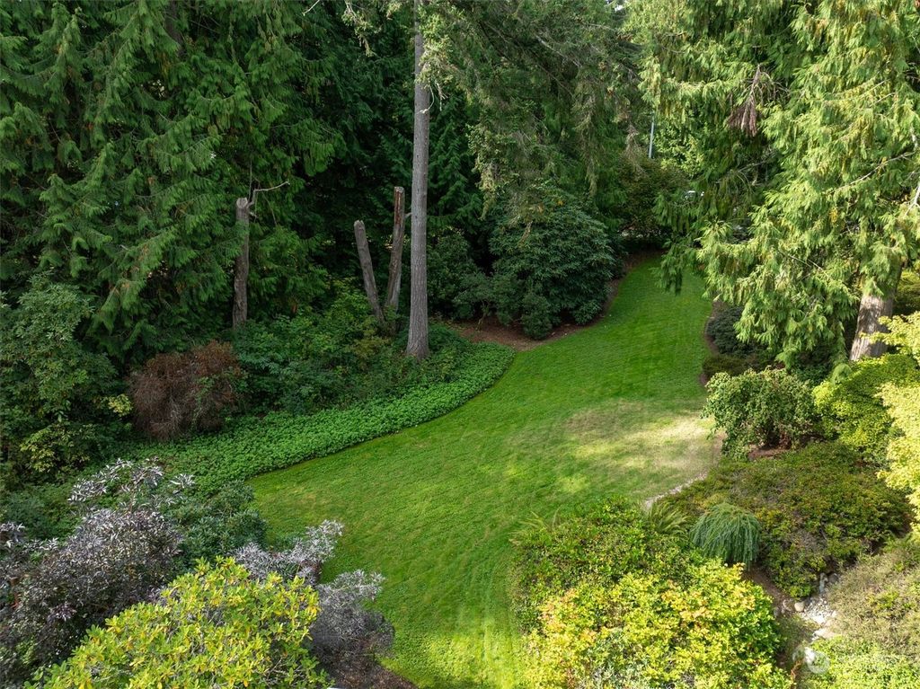 Photo of 5314 139th Place SW, Edmonds, WA 98026 (MLS # 2316837)