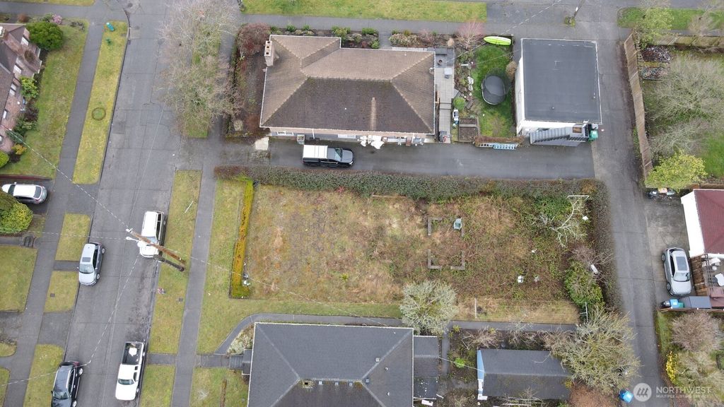 Photo of 8209 Densmore Avenue, Seattle, WA 98103 (MLS # 2369492)