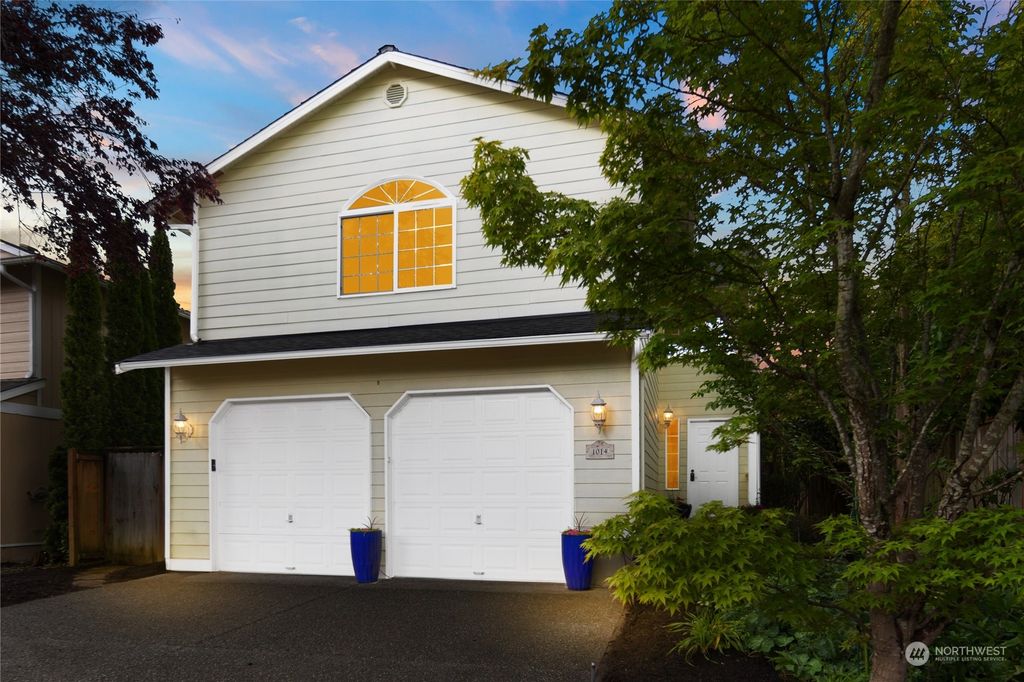 Photo of 1014 Loves Hill Drive, Sultan, WA 98294 (MLS # 2244965)