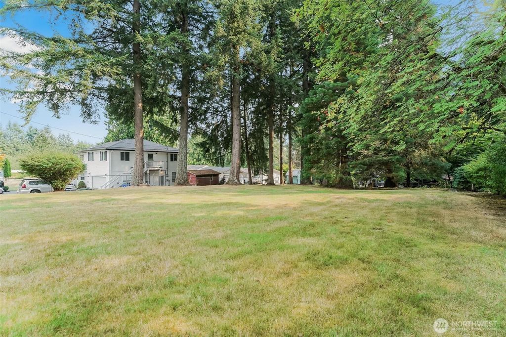 Photo of 186 XX SE 215th Street, Renton, WA 98058 (MLS # 2428857)