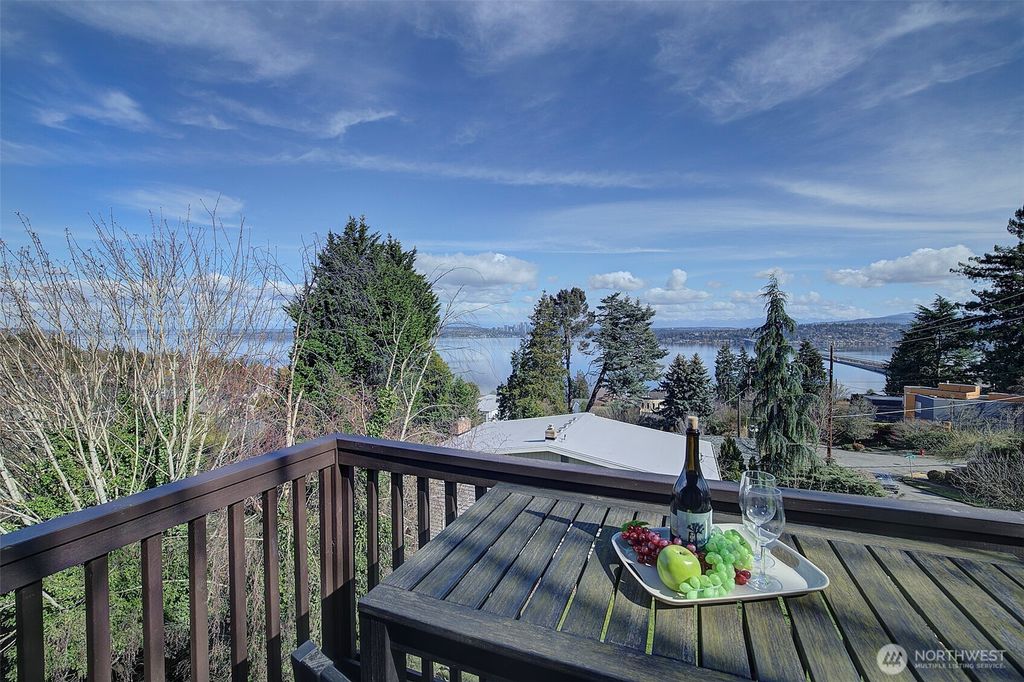 Photo of 930 31st Avenue S, Seattle, WA 98144 (MLS # 2353197)