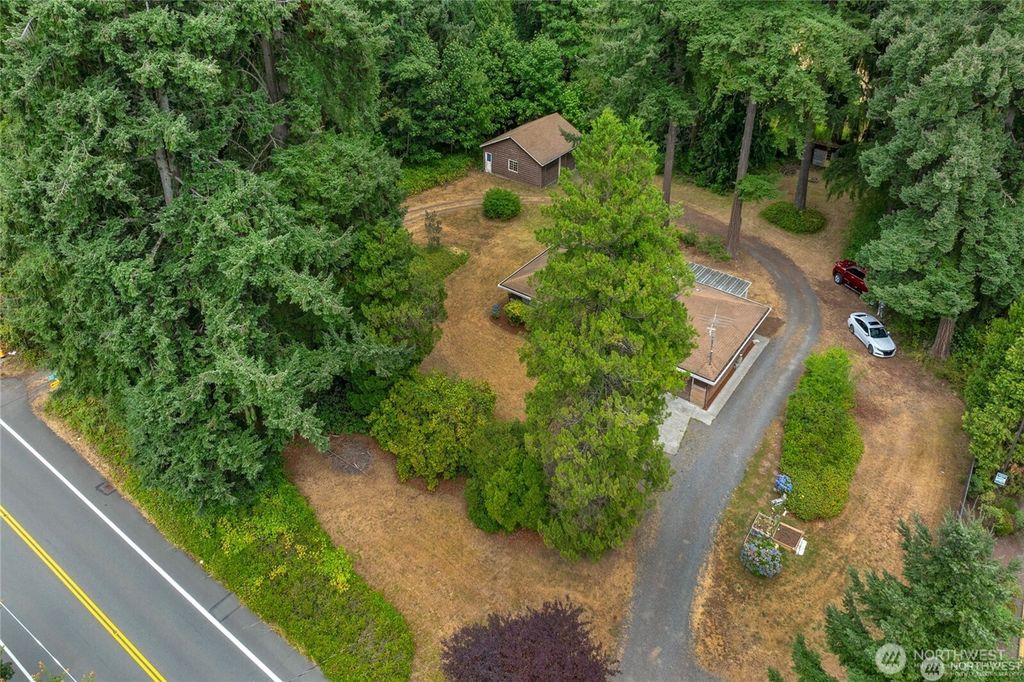 Photo of 22221 45th Ave SE Ave, Bothell, WA 98021 (MLS # 2473421)