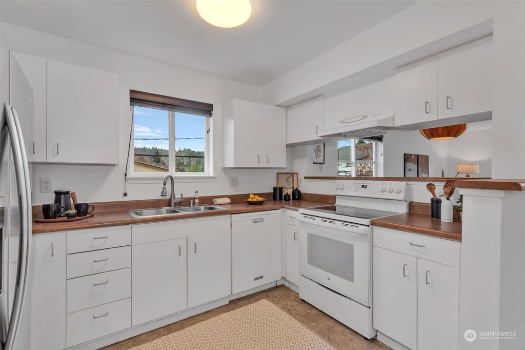 Photo of 2401 SW Brandon Street #211, Seattle, WA 98106 (MLS # 2323343)