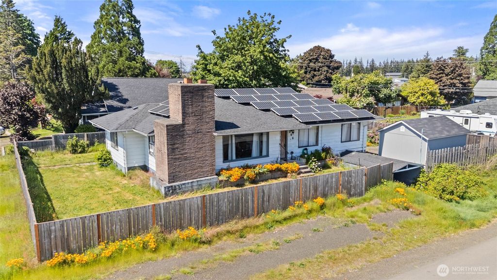 Photo of 306 E I Street, Shelton, WA 98584 (MLS # 2528791)