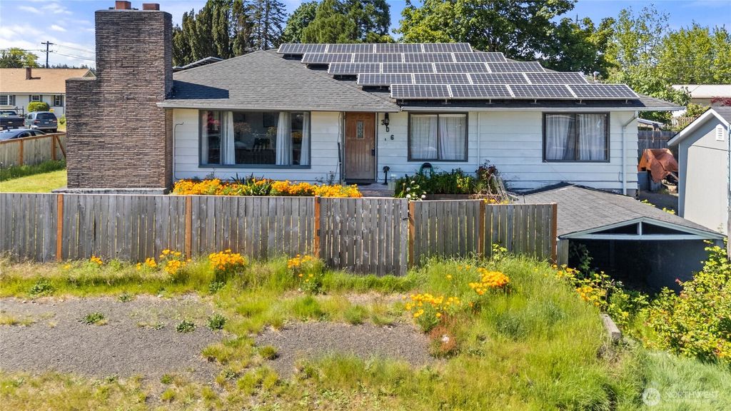 Photo of 306 E I Street, Shelton, WA 98584 (MLS # 2528791)