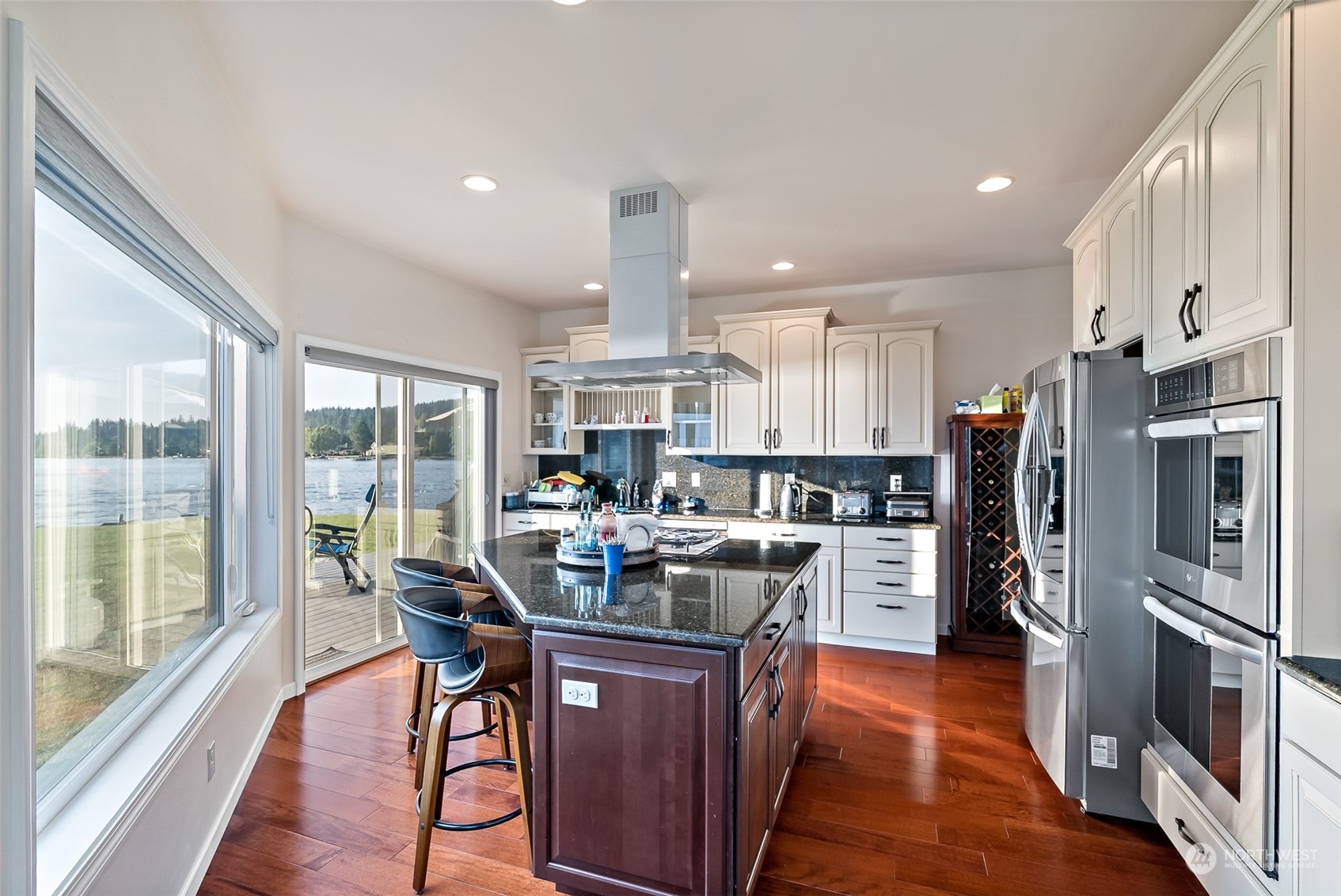 1558 Fairview Street