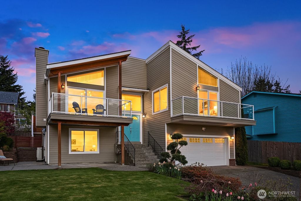 Photo of 7608 113th Avenue SE, Newcastle, WA 98056 (MLS # 2359223)