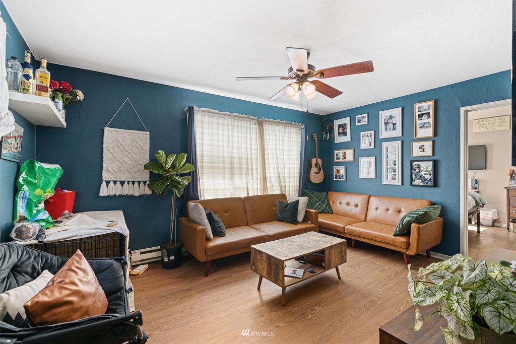 Photo of 1005 Lane Place #A&amp;B, Everett, WA 98203 (MLS # 1972651)