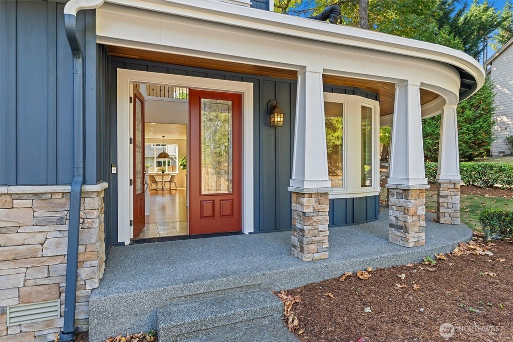 Photo of 14821 NE 63rd Court, Redmond, WA 98052 (MLS # 2440952)