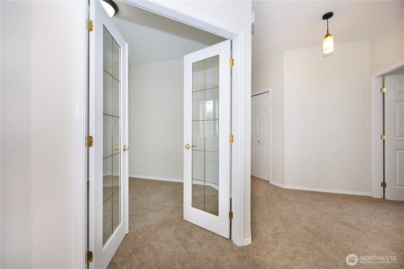 523 W Kellogg Road