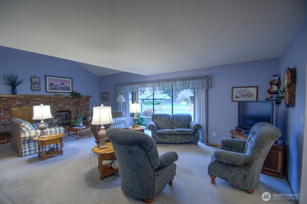 350 Cherry Lane