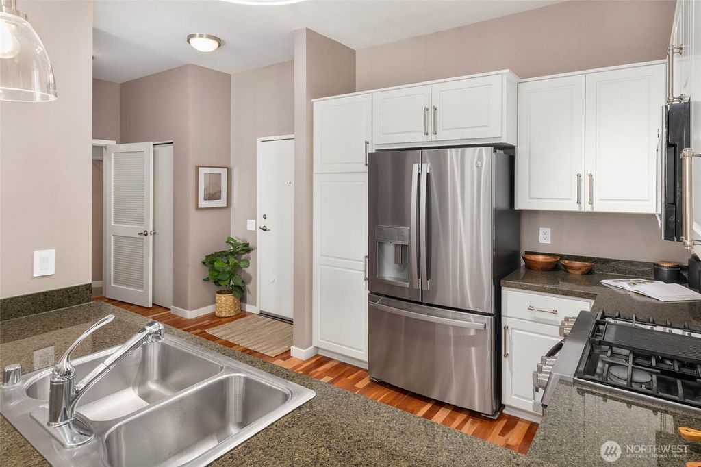 Photo of 375 Kirkland Avenue #327, Kirkland, WA 98033 (MLS # 2428046)