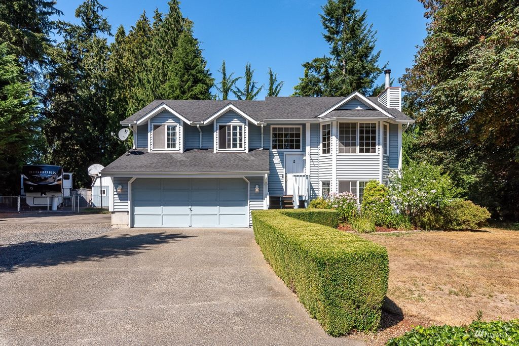 Photo of 3725 142nd Street NW, Marysville, WA 98271 (MLS # 1985905)
