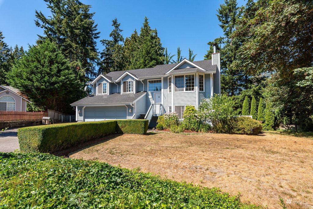 Photo of 3725 142nd Street NW, Marysville, WA 98271 (MLS # 1985905)