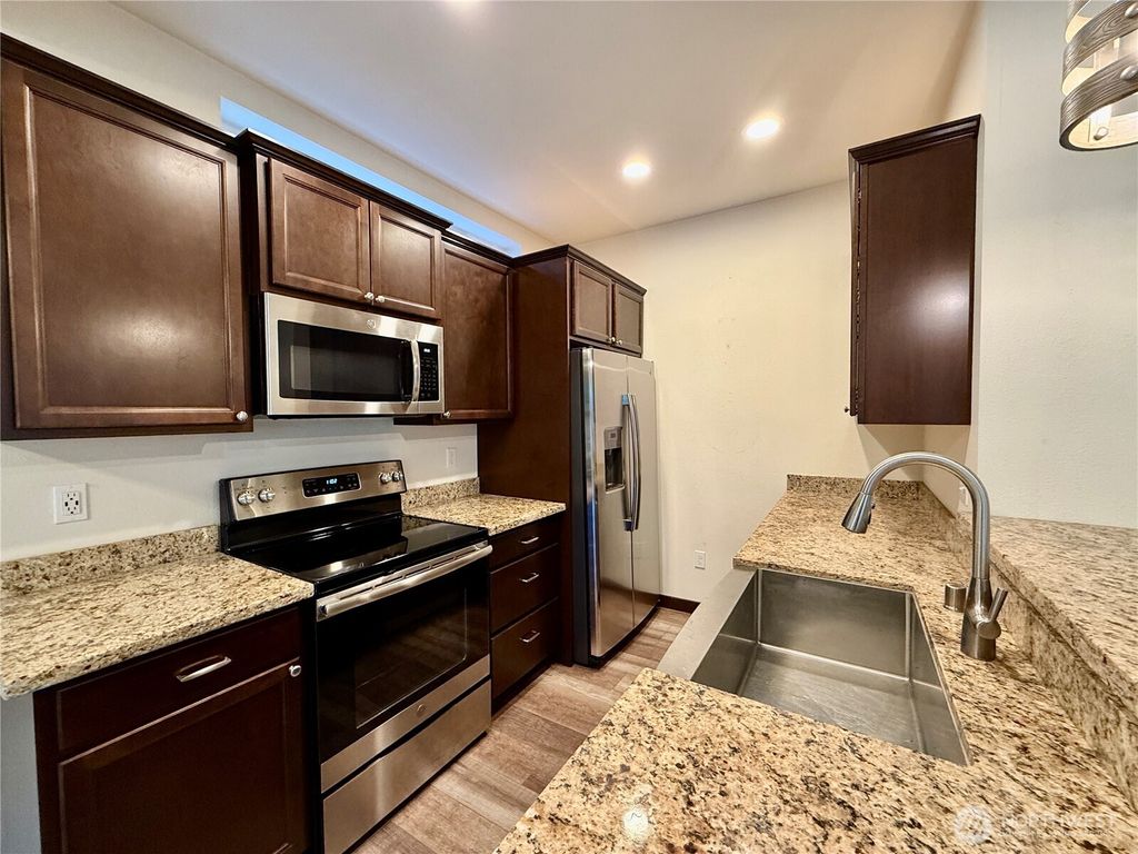 Photo of 419 Penny Avenue, Granite Falls, WA 98252 (MLS # 2441940)