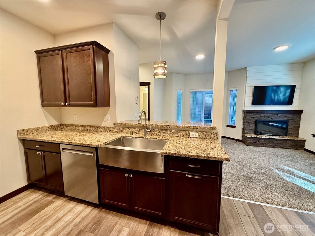 Photo of 419 Penny Avenue, Granite Falls, WA 98252 (MLS # 2441940)