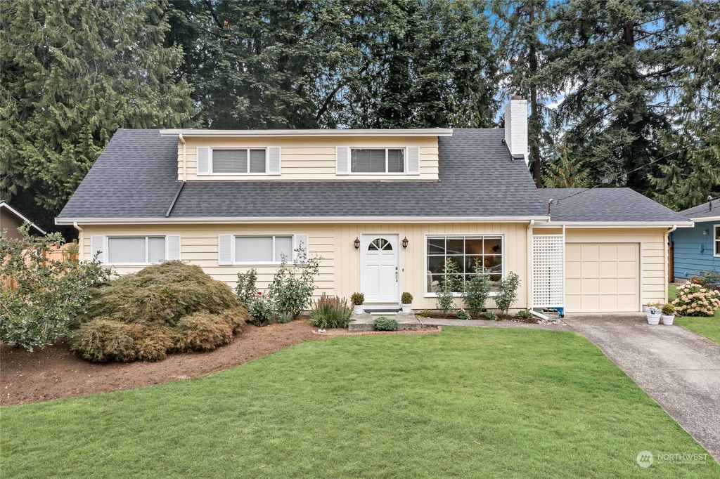 Photo of 2611 166th Avenue SE, Bellevue, WA 98008 (MLS # 2153677)