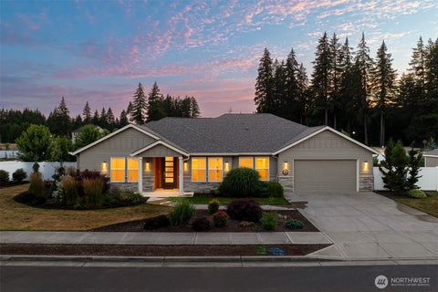Photo of 175 Annabelle Street, Castle Rock, WA 98611 (MLS # 2556765)