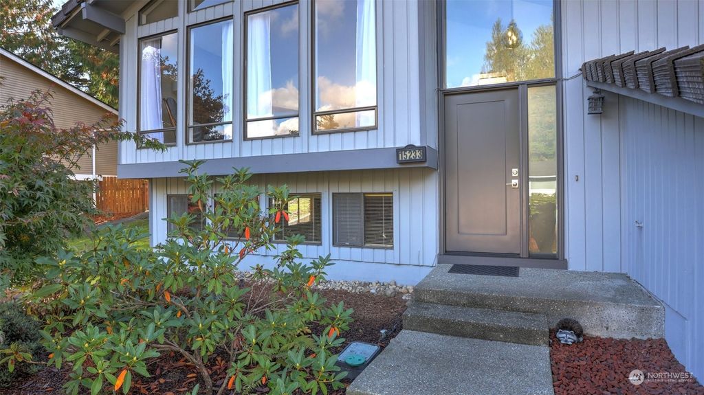 Photo of 15233 SE 175th Place, Renton, WA 98058 (MLS # 2304551)