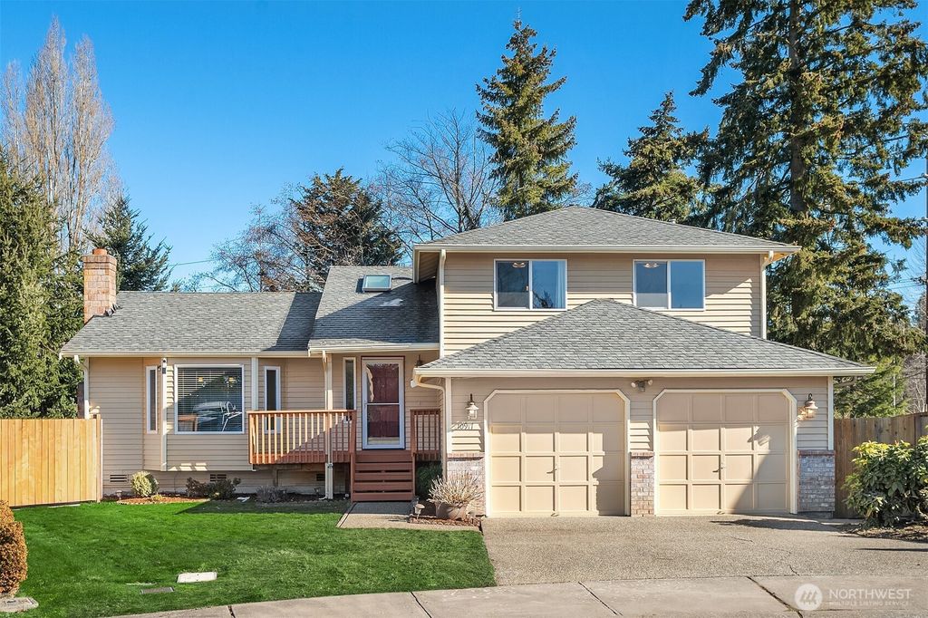 Photo of 10917 53rd Avenue W, Mukilteo, WA 98275 (MLS # 2331664)