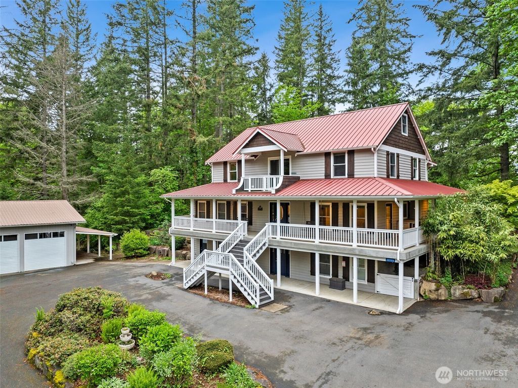 Photo of 30506 SE 208th Street, Maple Valley, WA 98038 (MLS # 2373640)