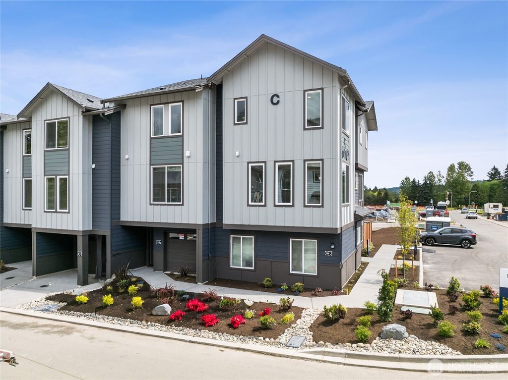 Photo of 14707 87th Avenue SE #JJ4, Snohomish, WA 98296 (MLS # 2513103)