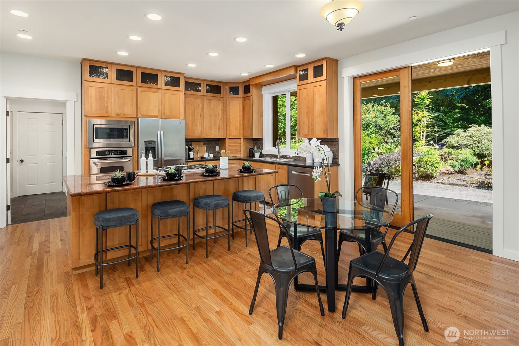 7608 254th Avenue NE