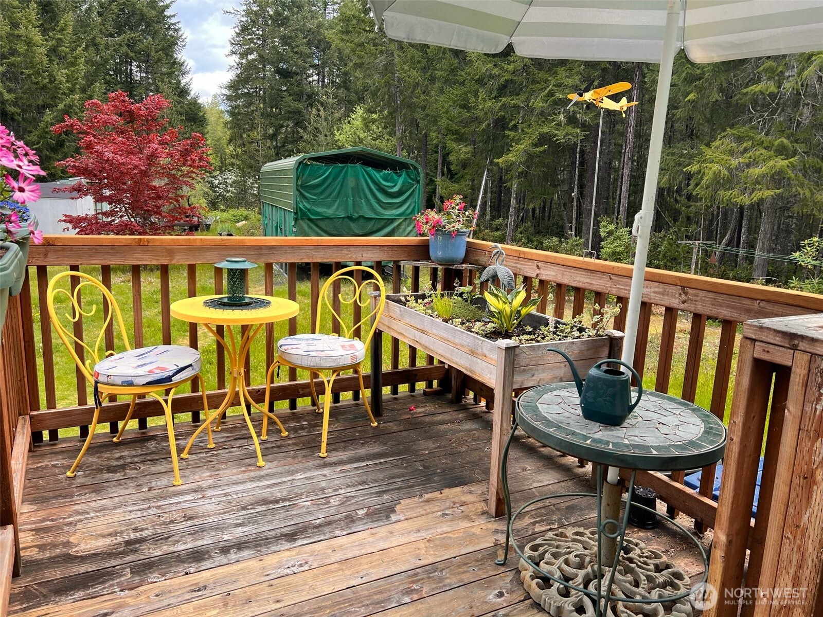 200 NE Tee Lake Pines Road