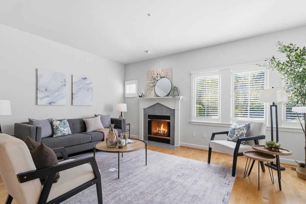 Photo of 3713 101st Way NE, Kirkland, WA 98033 (MLS # 2596747)
