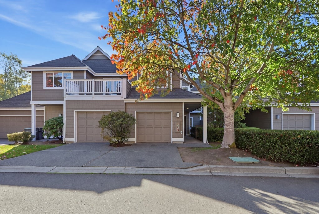 Photo of 3713 101st Way NE, Kirkland, WA 98033 (MLS # 2596747)