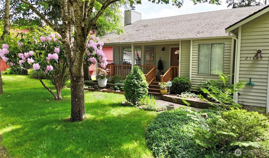 Photo of 21849 SE 266th Place, Maple Valley, WA 98038 (MLS # 2378370)