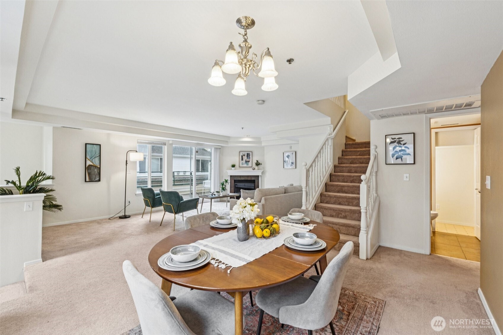 16219 Northup Way C-201