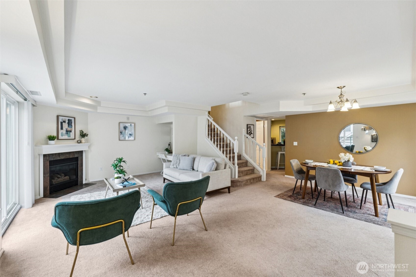 16219 Northup Way C-201