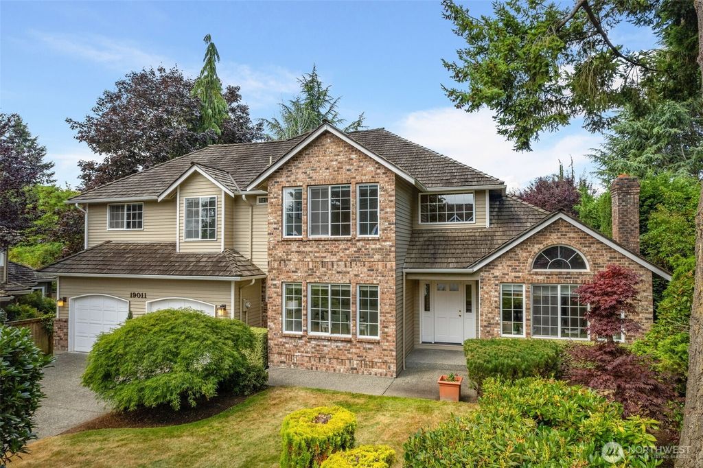 Photo of 19011 64th Avenue NE, Kenmore, WA 98028 (MLS # 2409575)