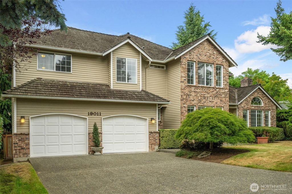 Photo of 19011 64th Avenue NE, Kenmore, WA 98028 (MLS # 2409575)