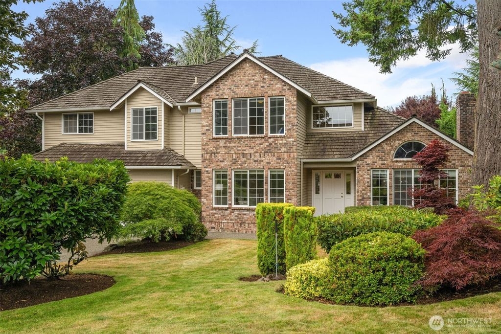 Photo of 19011 64th Avenue NE, Kenmore, WA 98028 (MLS # 2409575)