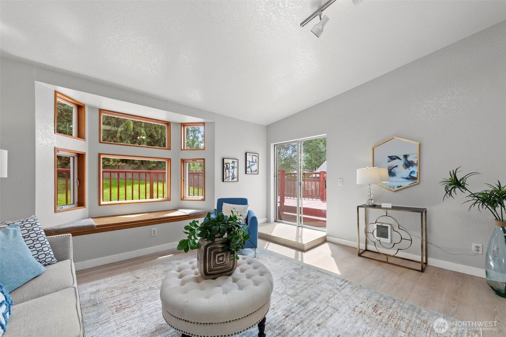 Photo of 4302 155th St SW Unit A&amp;B St, Lynnwood, WA 98087 (MLS # 2449016)