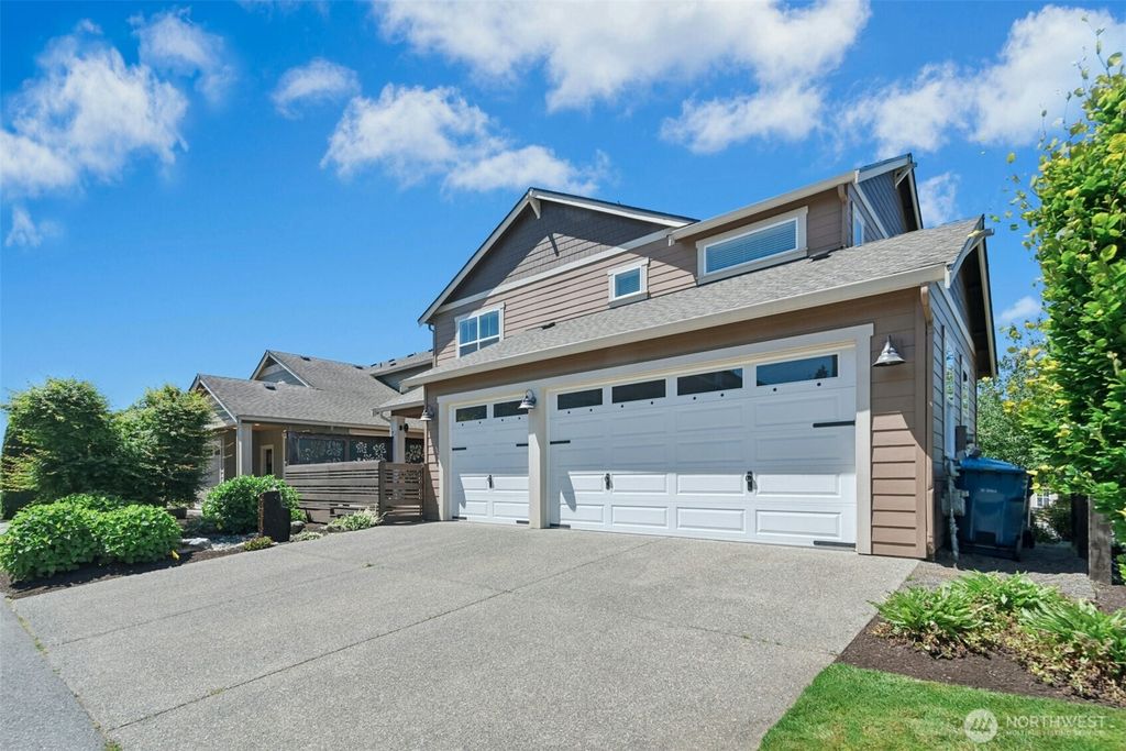 Photo of 2021 7th Place, Snohomish, WA 98290 (MLS # 2543678)