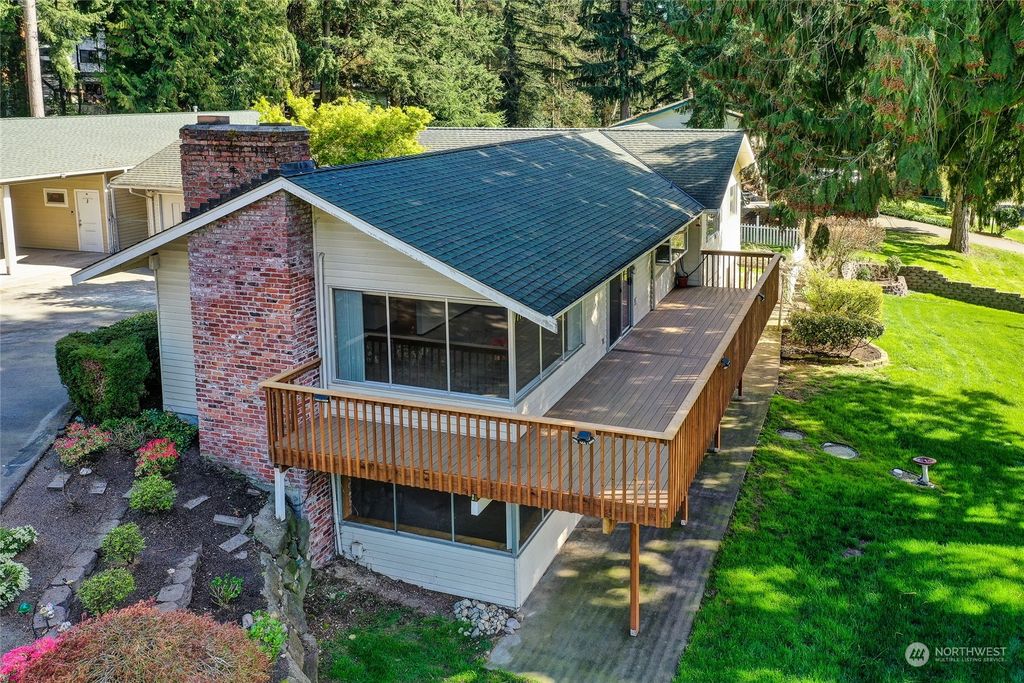 Photo of 17329 17th Avenue W, Lynnwood, WA 98037 (MLS # 2060856)