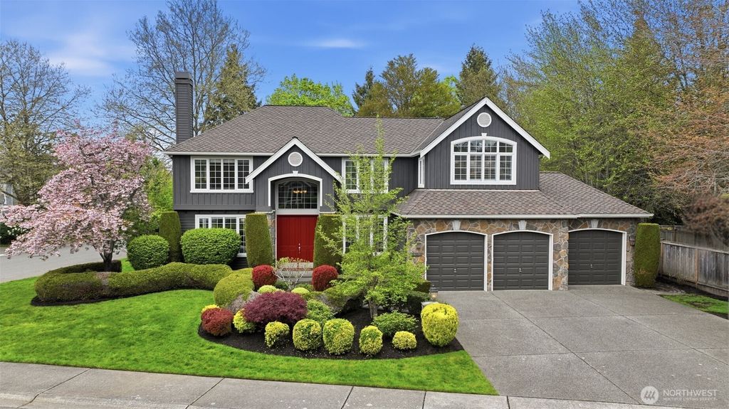 Photo of 24608 SE 2nd Place, Sammamish, WA 98074 (MLS # 2509052)