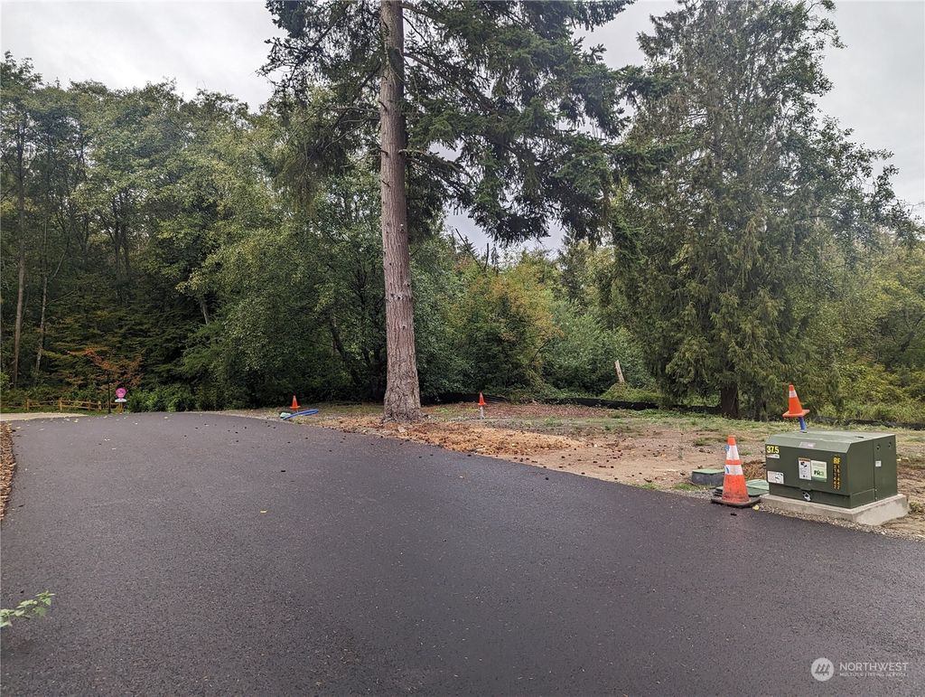 Photo of 0 43rd Avenue SW, Federal Way, WA 98023 (MLS # 2156177)