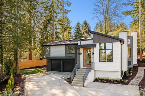 Photo of 2109 129th Avenue SE, Bellevue, WA 98005 (MLS # 2481832)