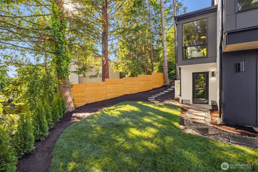 Photo of 2109 129th Avenue SE, Bellevue, WA 98005 (MLS # 2481832)